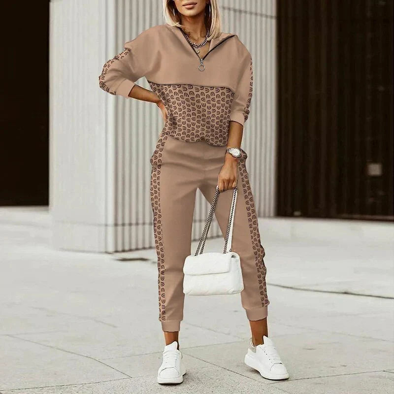 Women’s Casual Zip-Up Tracksuit Set with Statement Print