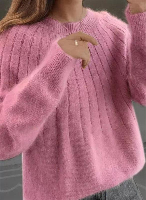 Women's Modern Fashion Knitted Warm Jumper