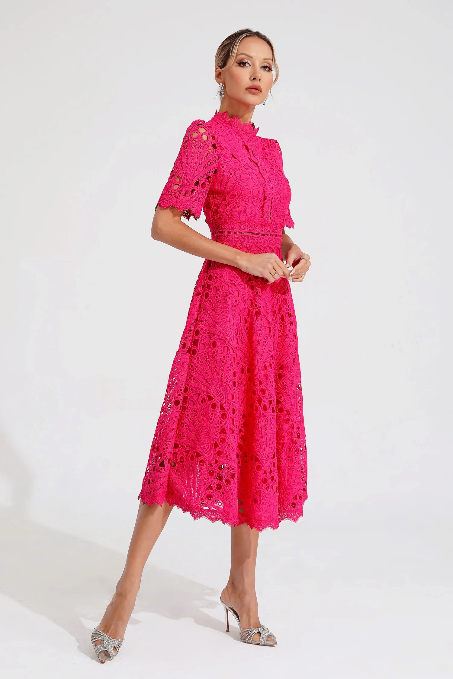 Exquisite Flattering Lace Midi Dress for Women