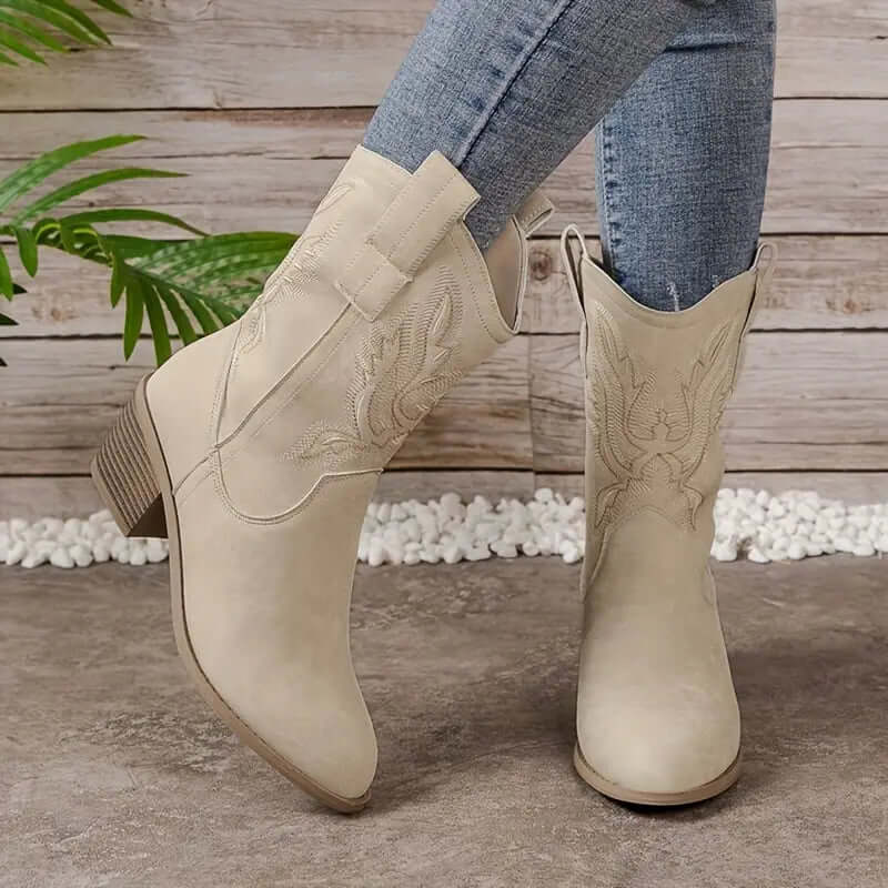 Women’s Statement Classic Cowboy Heel Western Boots