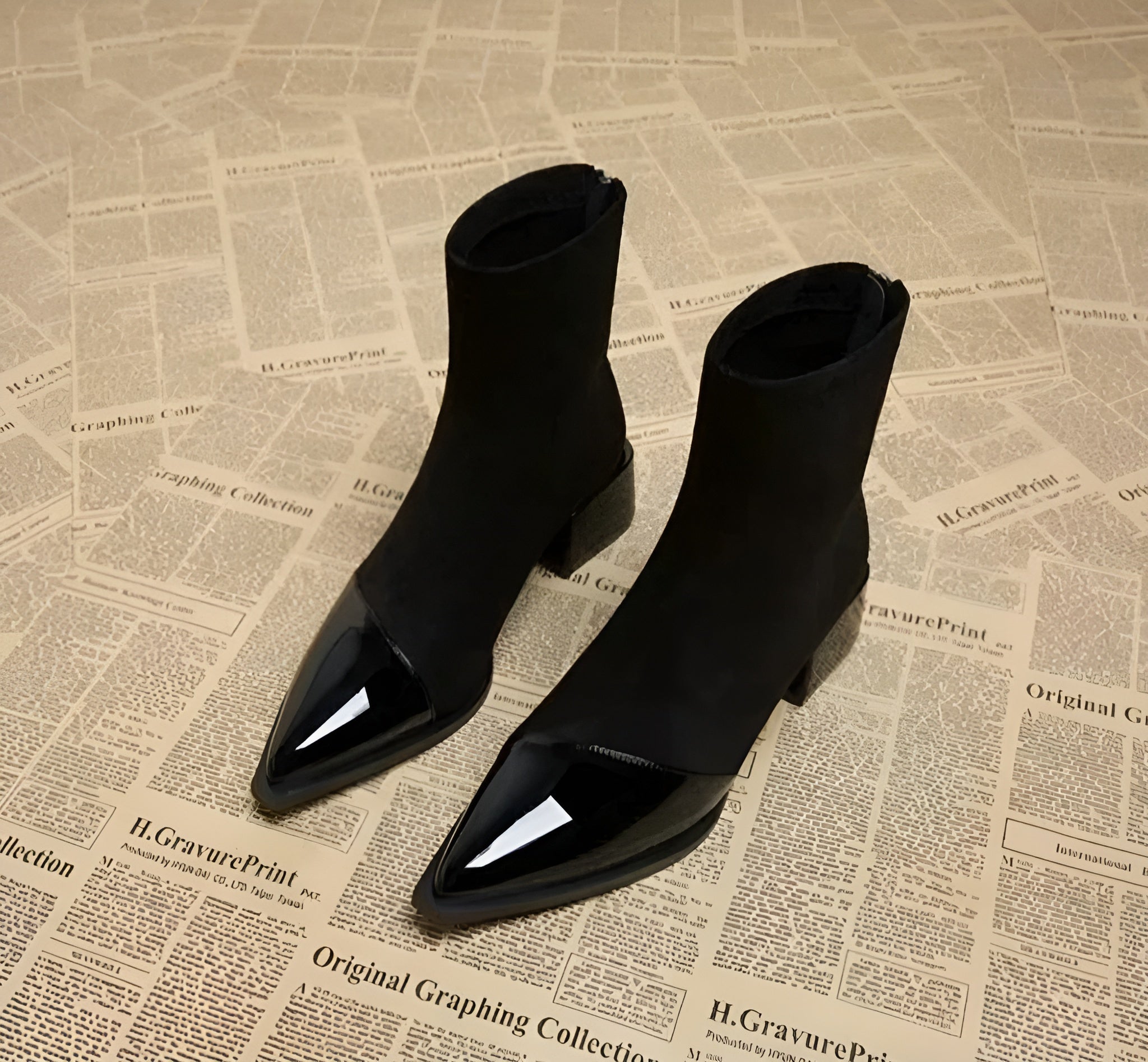 Women's Fashion Stand-out Block Heel Ankle Boots